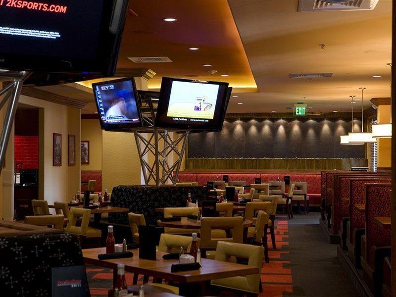 Holiday Inn San Antonio Northwest- Seaworld Area By Ihg Dış mekan fotoğraf